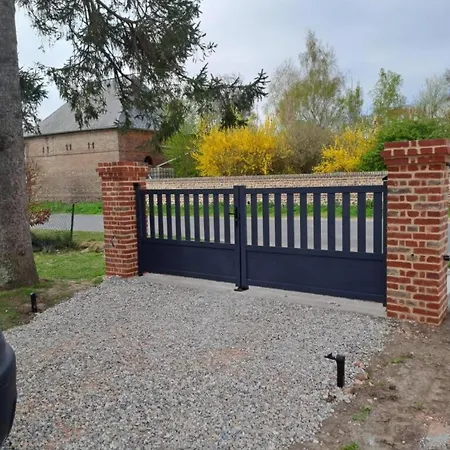 Maison En Briques Au 10 *