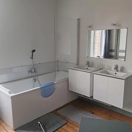 Holiday home Maison En Briques Au 10 Lamberville (Seine-Maritime)